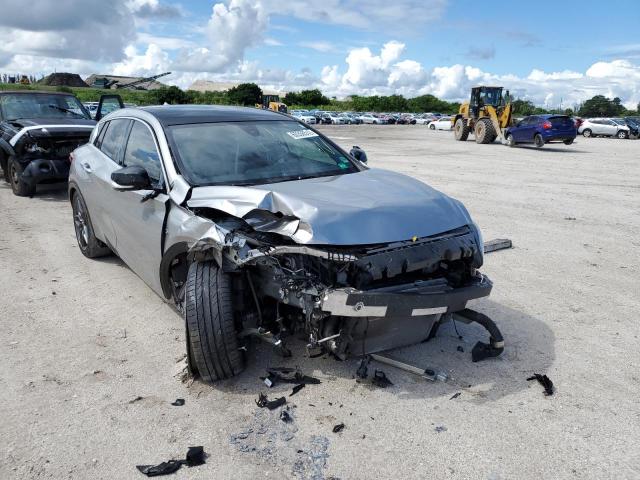 INFINITI QX30 BASE 2017 with VIN SJKCH5CP6HA023944 - Photo from auction
