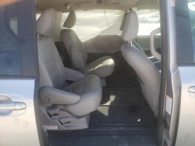 Photo 6 from auction – 2020 TOYOTA SIENNA XLE with VIN 5TDDZ3DC5LS230258