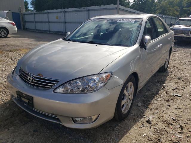 Photo 2 from auction – 2005 TOYOTA CAMRY LE with VIN 4T1BF30K35U104097