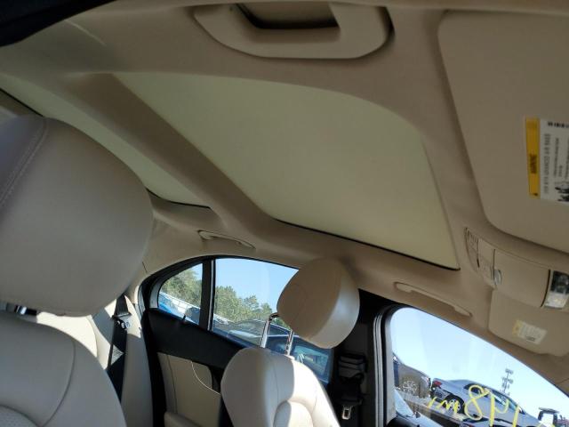 Photo 9 from auction – 2016 MERCEDES-BENZ C 300 with VIN WDDWF4KB2GR147916