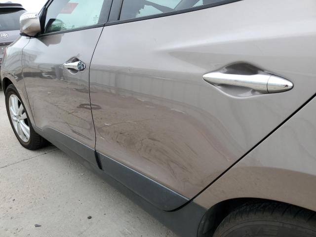 Photo 9 from auction – 2011 HYUNDAI TUCSON GLS with VIN KM8JUCAC2BU271846