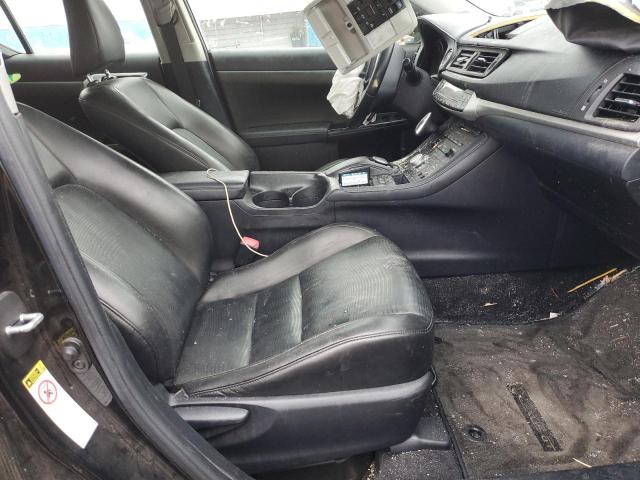 Photo 5 from auction – 2012 LEXUS CT 200 with VIN JTHKD5BH1C2074435