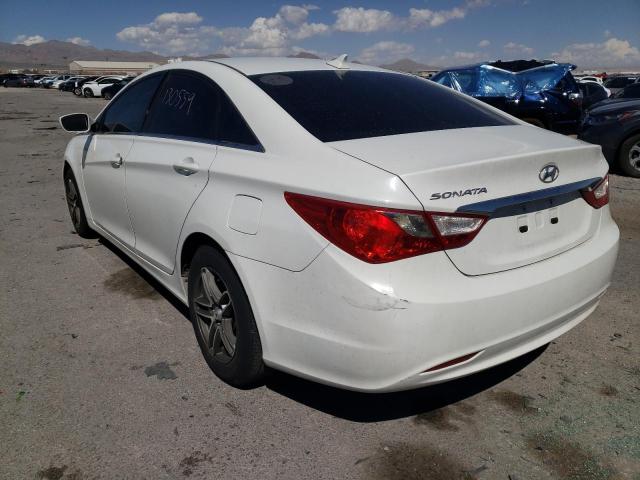 Photo 3 from auction – 2011 HYUNDAI SONATA GLS with VIN 5NPEB4AC7BH013317