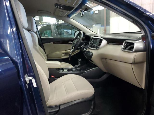 Photo 5 from auction – 2017 KIA SORENTO LX with VIN 5XYPGDA52HG187856