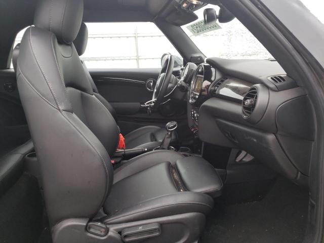 Photo 5 from auction – 2017 MINI COOPER S with VIN WMWWG9C51H3C80569
