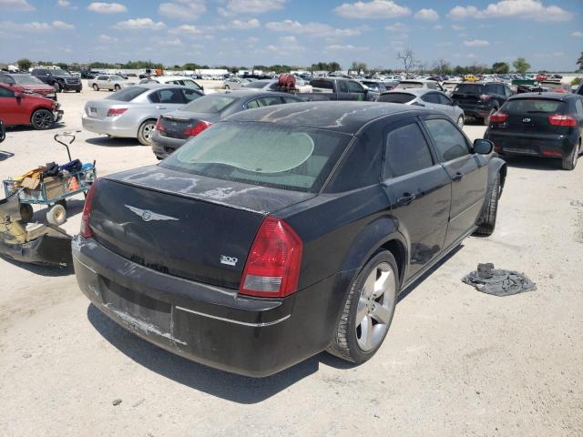 Photo 4 from auction – 2005 CHRYSLER 300 TOURIN with VIN 2C3JA53G55H586323