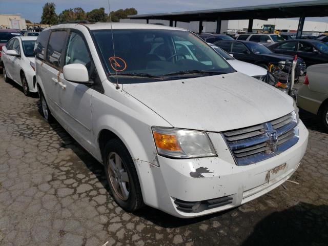DODGE GRAND CARA 2010 with VIN 2D4RN5D15AR195533 - Photo from auction