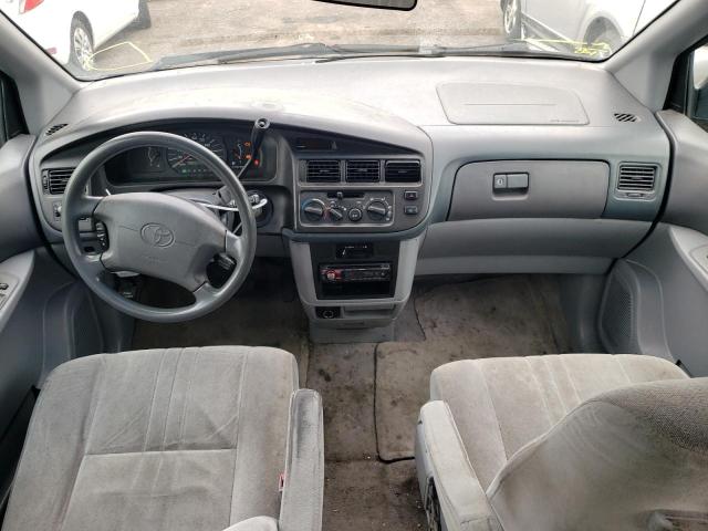 Photo 5 from auction – 2000 TOYOTA SIENNA CE with VIN 4T3ZF19C7YU289068