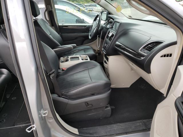 Photo 5 from auction – 2013 CHRYSLER TOWN & COU with VIN 2C4RC1CG8DR692629
