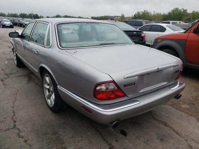 Photo 3 from auction – 2000 JAGUAR XJR with VIN SAJDA15B2YMF13225
