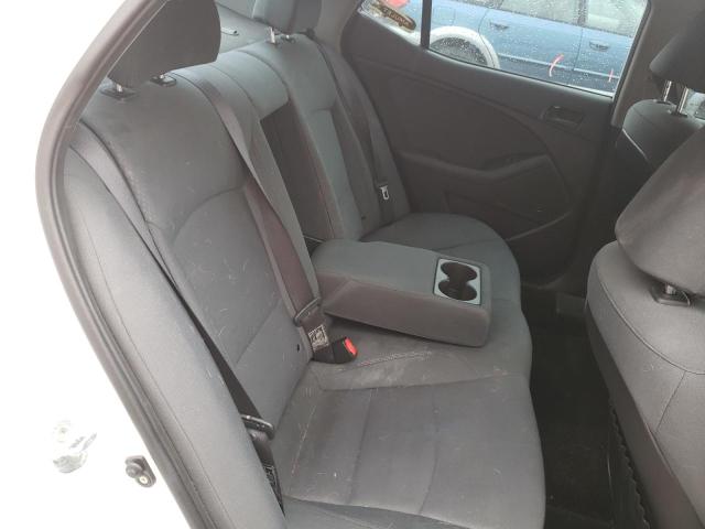Photo 6 from auction – 2015 KIA OPTIMA LX with VIN KNAGM4A75F5644477