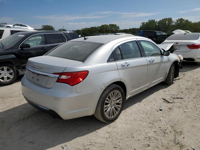 Photo 4 from auction – 2012 CHRYSLER 200 LIMITE with VIN 1C3CCBCB8CN306159
