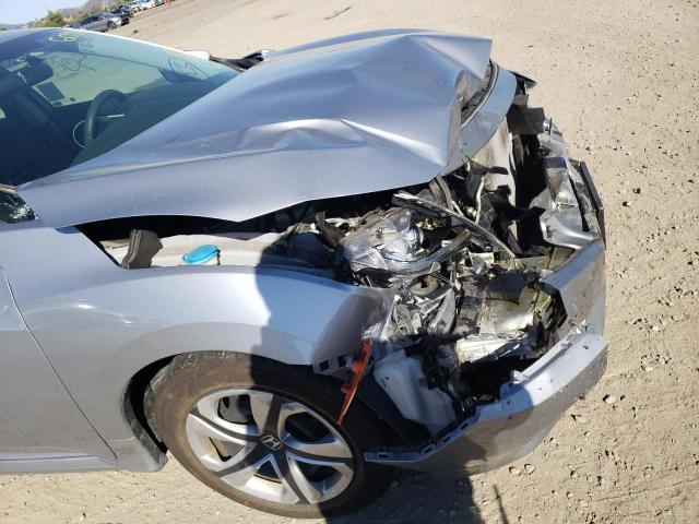 Photo 9 from auction – 2017 HONDA CIVIC LX with VIN 2HGFC2F56HH512130
