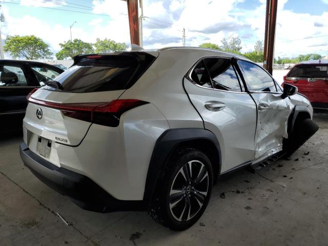 Photo 4 from auction – 2019 LEXUS UX 200 with VIN JTHY3JBH7K2017158