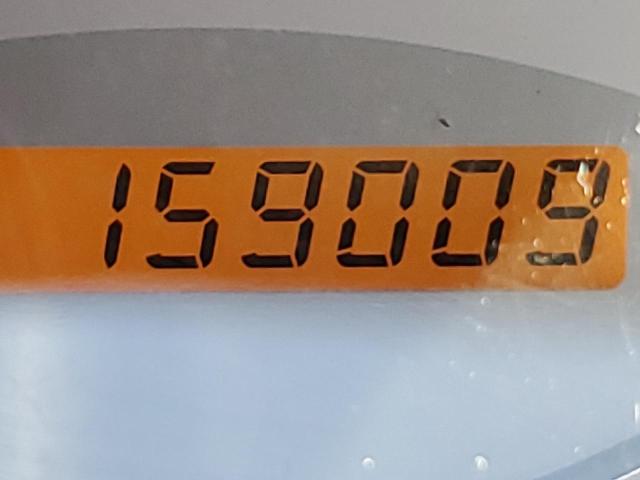 Photo 8 from auction – 2004 TOYOTA RAV4 with VIN JTEGD20V440025138