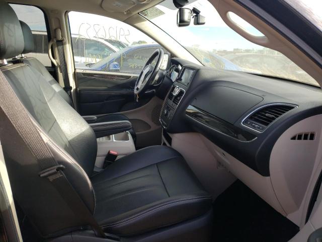 Photo 5 from auction – 2015 CHRYSLER TOWN & COU with VIN 2C4RC1CG7FR657308