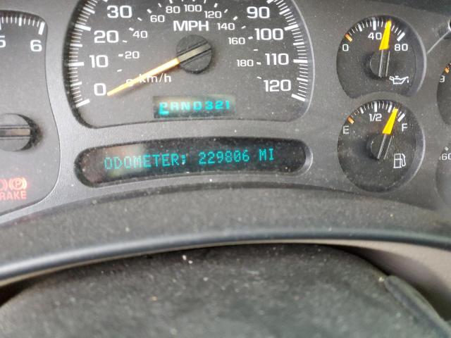 Photo 8 from auction – 2004 CHEVROLET AVALANCHE with VIN 3GNEK12TX4G207677