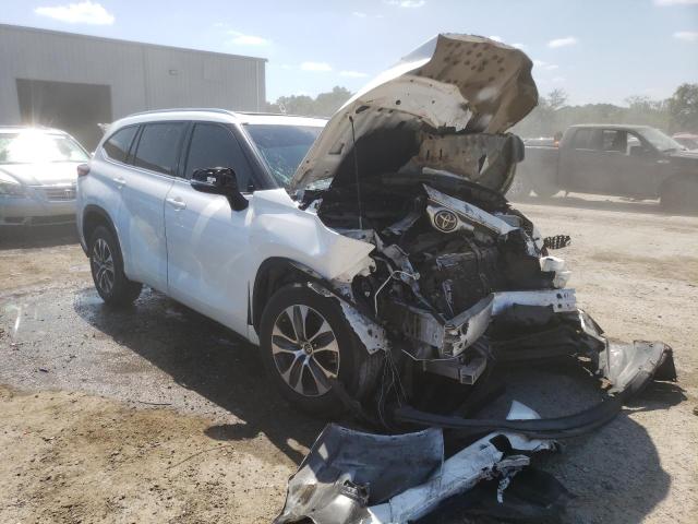 TOYOTA HIGHLANDER 2021 with VIN 5TDGZRAH2MS032805 - Photo from auction