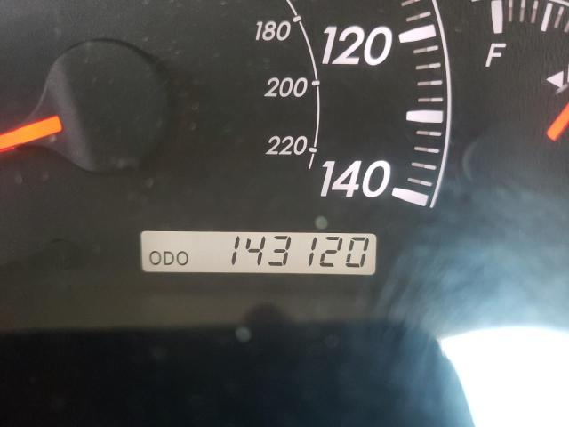 Photo 8 from auction – 2005 TOYOTA CAMRY LE with VIN 4T1BE32K75U040727