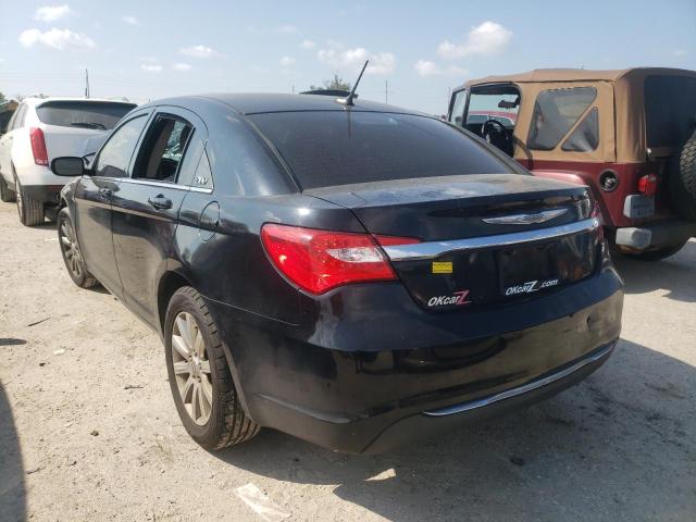 Photo 3 from auction – 2013 CHRYSLER 200 TOURIN with VIN 1C3CCBBB0DN660616