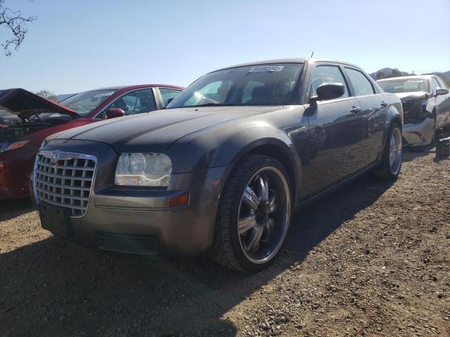 Photo 2 from auction – 2008 CHRYSLER 300 LX with VIN 2C3KA43R58H135803