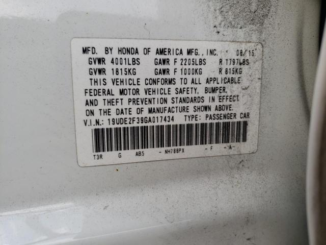 Photo 10 from auction – 2016 ACURA ILX BASE W with VIN 19UDE2F39GA017434