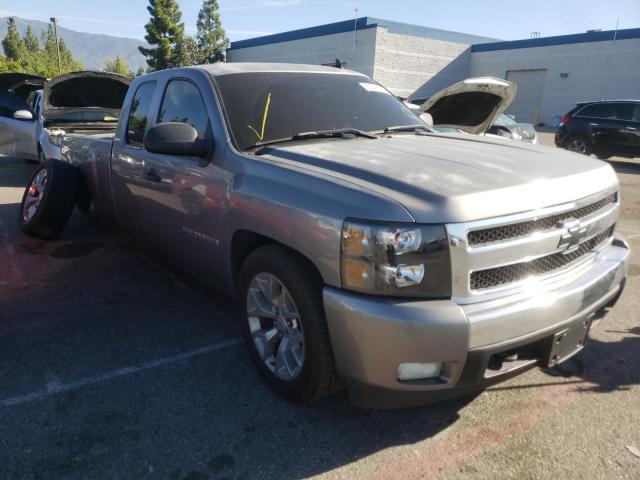 CHEVROLET SILVERADO 2007 with VIN 2GCEC19C971670242 - Photo from auction