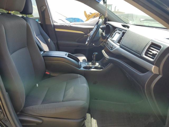 Photo 5 from auction – 2016 TOYOTA HIGHLANDER with VIN 5TDZARFH6GS017222