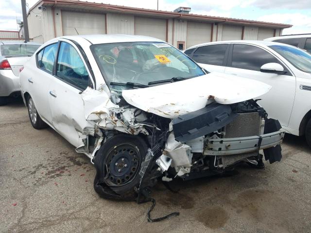NISSAN VERSA S 2016 with VIN 3N1CN7AP6GL876669 - Photo from auction