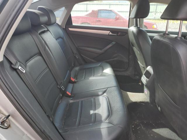 Photo 6 from auction – 2012 VOLKSWAGEN PASSAT SE with VIN 1VWBP7A39CC085930