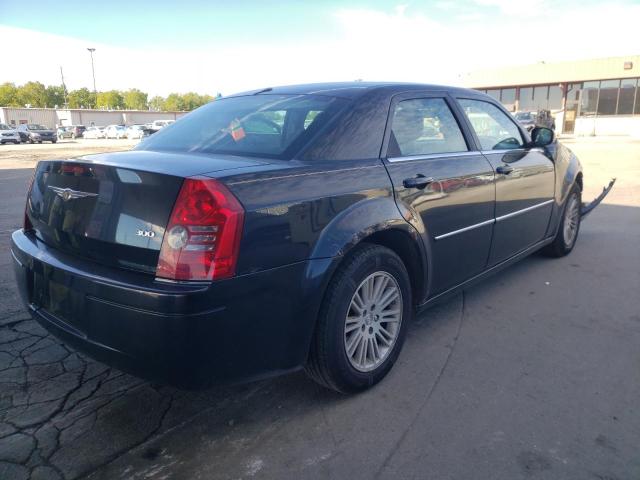 Photo 4 from auction – 2009 CHRYSLER 300 LX with VIN 2C3KA43D79H529034