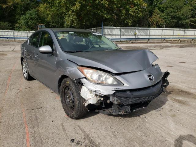 MAZDA 3 I 2011 with VIN JM1BL1UG4B1901561 - Photo from auction