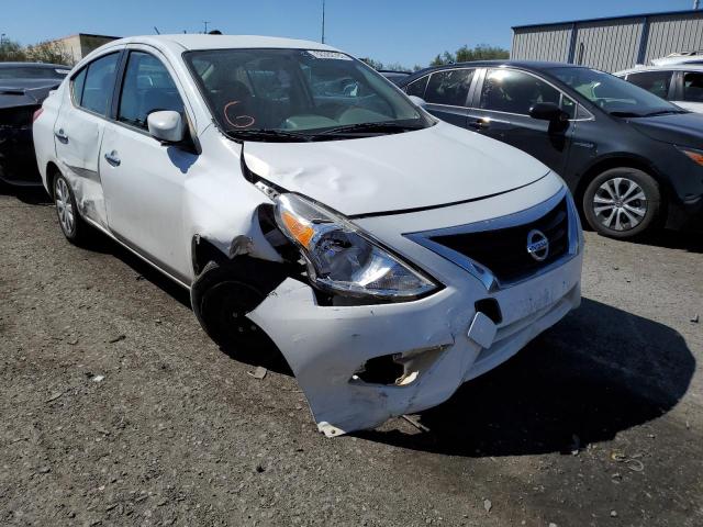 NISSAN VERSA S 2018 with VIN 3N1CN7AP1JK405123 - Photo from auction