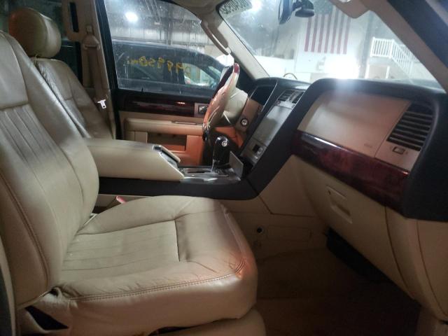 Photo 5 from auction – 2005 LINCOLN NAVIGATOR with VIN 5LMFU285X5LJ20915