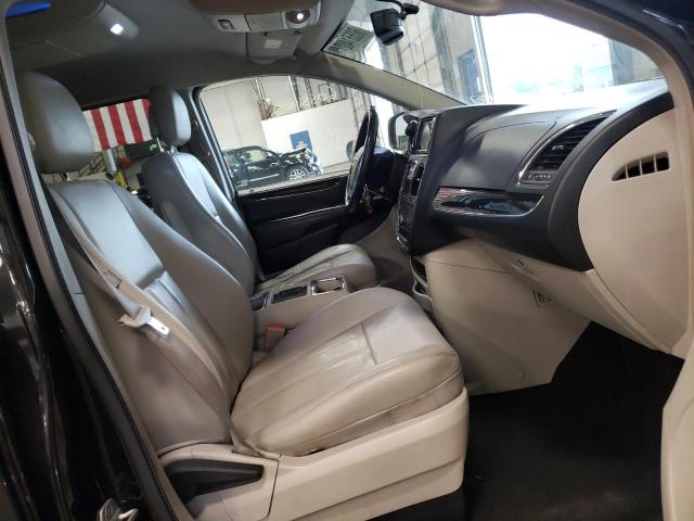 Photo 5 from auction – 2013 CHRYSLER TOWN & COU with VIN 2C4RC1BG3DR529078