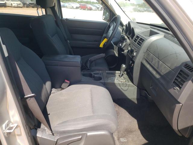 Photo 5 from auction – 2011 DODGE NITRO HEAT with VIN 1D4PT4GK7BW587207