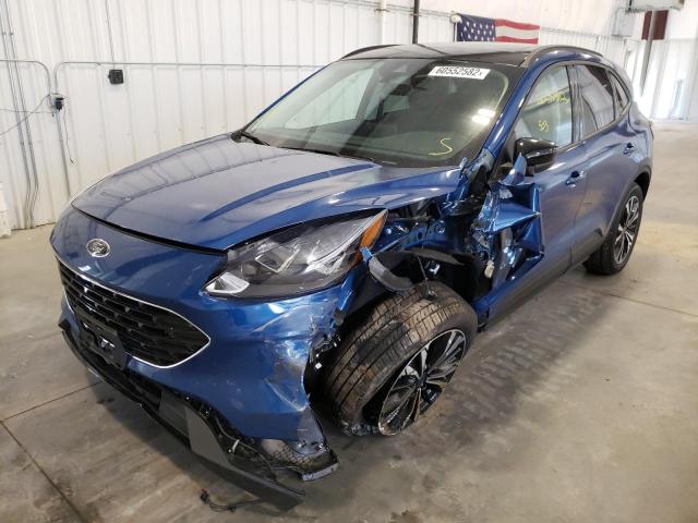 Photo 2 from auction – 2022 FORD ESCAPE SEL with VIN 1FMCU9H94NUB31050