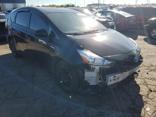 TOYOTA PRIUS V 2015 with VIN JTDZN3EU1FJ031895 - Photo from auction