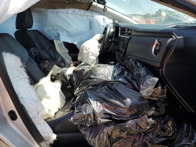 Foto 5 de la subasta – 2018 TOYOTA COROLLA L con VIN 5YFBURHEXJP753446