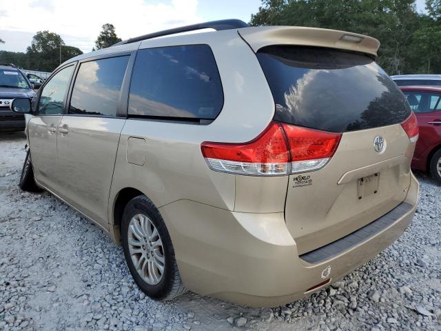 Photo 3 from auction – 2012 TOYOTA SIENNA XLE with VIN 5TDYK3DC2CS254586