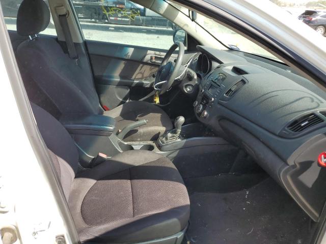 Foto 5 de la subasta – 2011 KIA FORTE EX con VIN KNAFU4A26B5448445