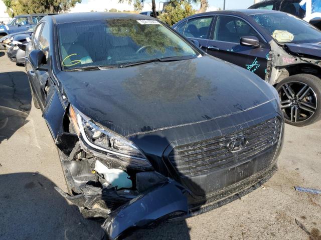 Photo 1 from auction – 2017 HYUNDAI SONATA PLU with VIN KMHE14L2XHA065088