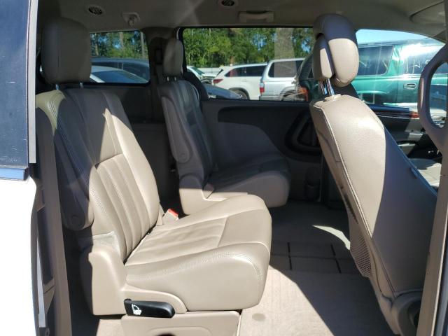 Photo 6 from auction – 2013 CHRYSLER TOWN & COU with VIN 2C4RC1BG3DR622876