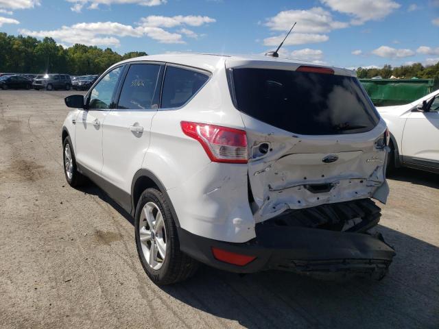 Photo 3 from auction – 2016 FORD ESCAPE SE with VIN 1FMCU0GX7GUB96330