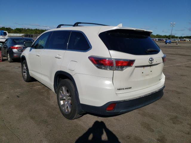 Photo 3 from auction – 2015 TOYOTA HIGHLANDER with VIN 5TDBKRFH9FS205519