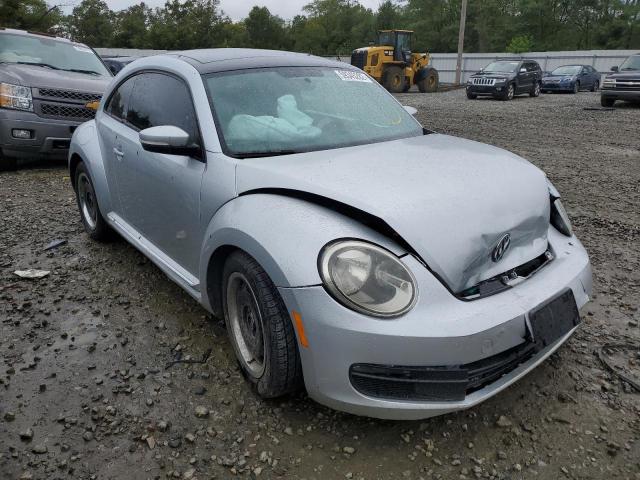 VOLKSWAGEN BEETLE 2012 with VIN 3VWJP7AT4CM628899 - Photo from auction