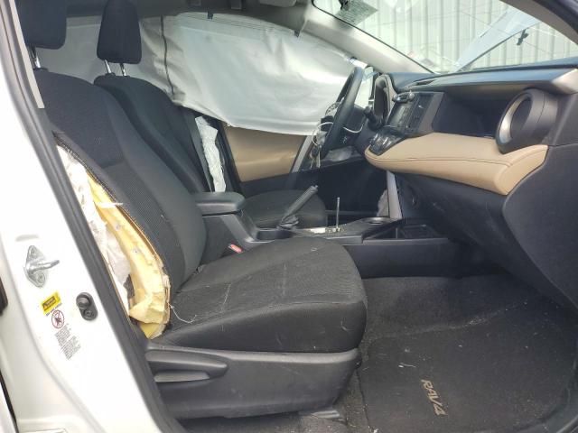 Photo 5 from auction – 2015 TOYOTA RAV4 XLE with VIN 2T3RFREV1FW388665
