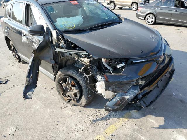 Photo 9 from auction – 2017 TOYOTA RAV4 LE with VIN 2T3ZFREV6HW394108