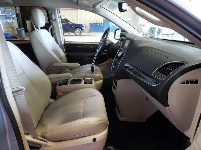 Photo 5 from auction – 2012 CHRYSLER TOWN & COU with VIN 2C4RC1BG7CR369365
