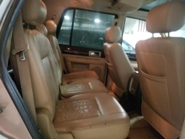 Photo 6 from auction – 2005 LINCOLN NAVIGATOR with VIN 5LMFU285X5LJ20915